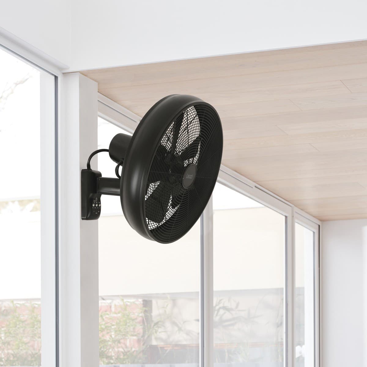 Breeze 41cm Wall Fan with Remote in Black