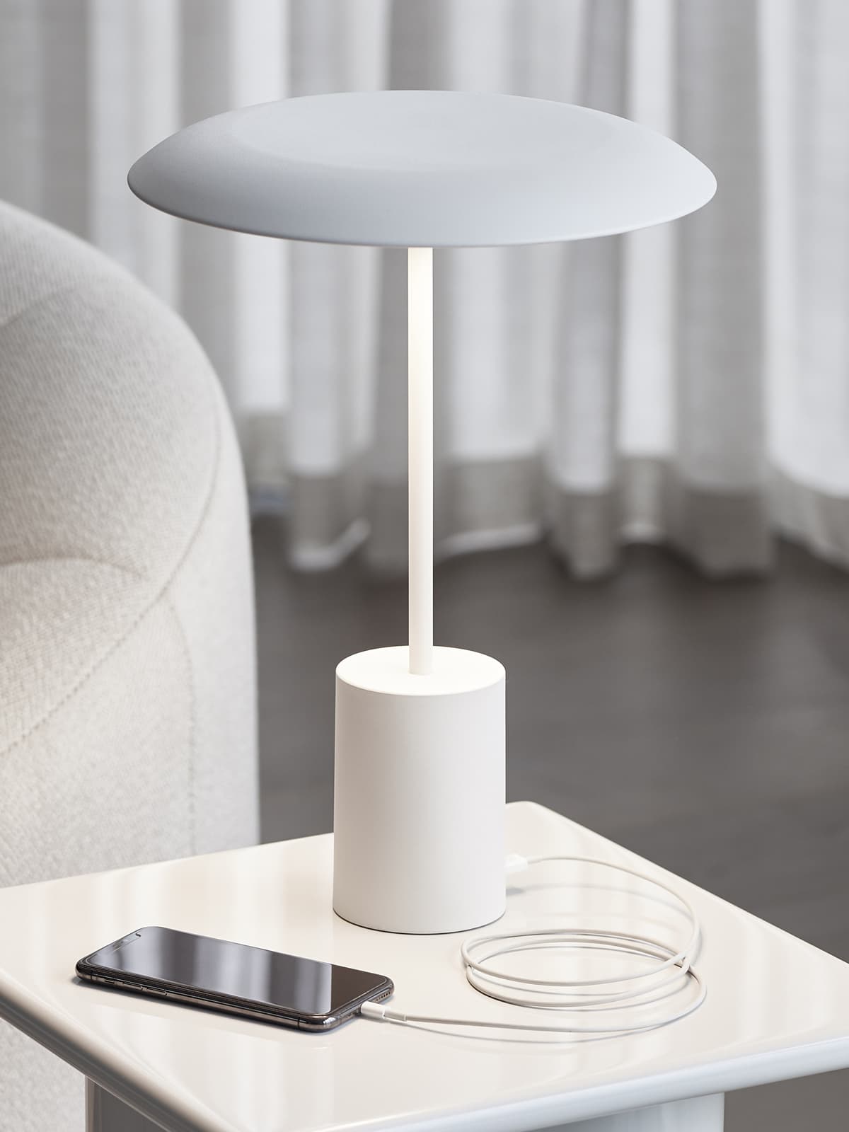 Smith LED Table Lamp with USB Port in White-img-2